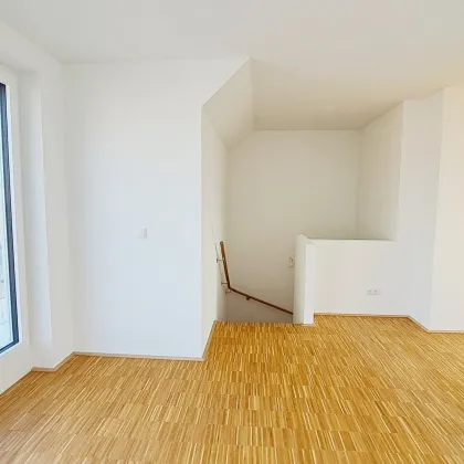 Sonnenaufgang am eigenen Balkon – urbanes Leben mit Fernsicht - Bild 2