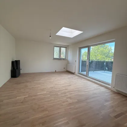 Stilvolle Neubauwohnung mit Freiraum und durchdachtem Grundriss! - Bild 2
