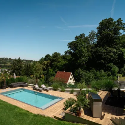 Elevated Living: VILLA MIT SALZWASSERPOOL, AUFZUG & HERRLICHEM AUSBLICK - Bild 2