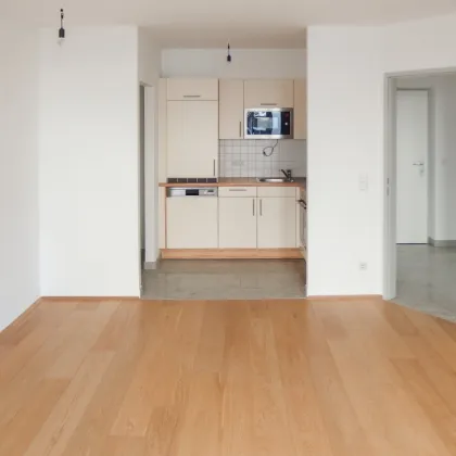 Moderne 2-Zimmerwohnung in zentraler Lage - befristet vermietet - Bild 2