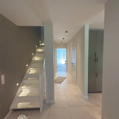 Traumhaft saniertes Reihenhaus in Ruhelage!!! - Bild 2