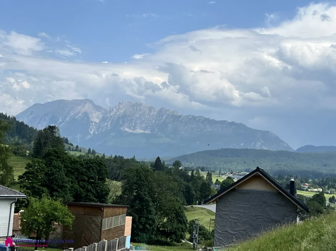 Schönes Grundstück in erhöhter, sonniger Lage mit Panoramabergblick - Bild 1