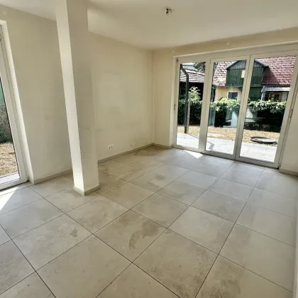 Moderner Wohntraum mit Garten und Tiefgarage! - Bild 3