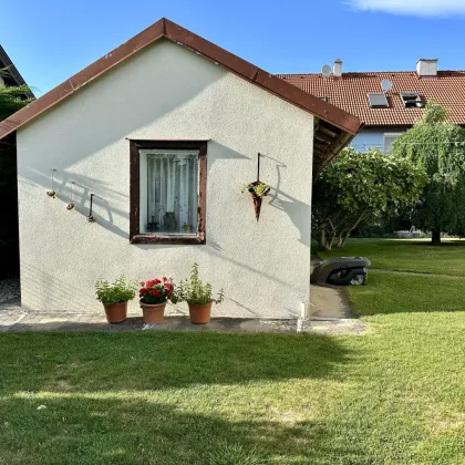 Wohnen im Grünen – liebevoll saniertes Familienhaus mit Traumgarten und viel Platz zum Leben in der schönen Invalidensiedlung - Bild 2