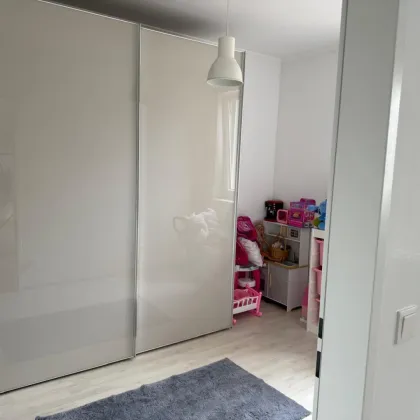 Moderne Wohnung in Vösendorf: 61m² mit Balkon, Einbauküche & Badewanne! € 340.000,- - Bild 3