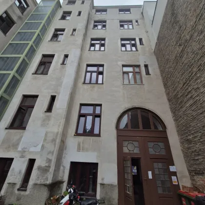 Großes Erweiterungspotential bei einem Zinshaus mit Jahresrohertrag von 93.044 Euro - Bild 2