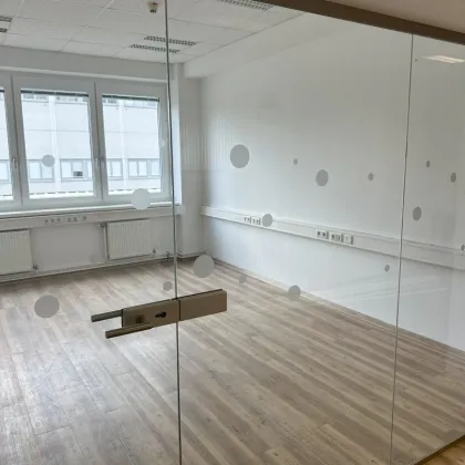 Resize your office - Effizienz pur: Zentral, modern, unbefristet und direkt bei der U-Bahn. - Bild 2