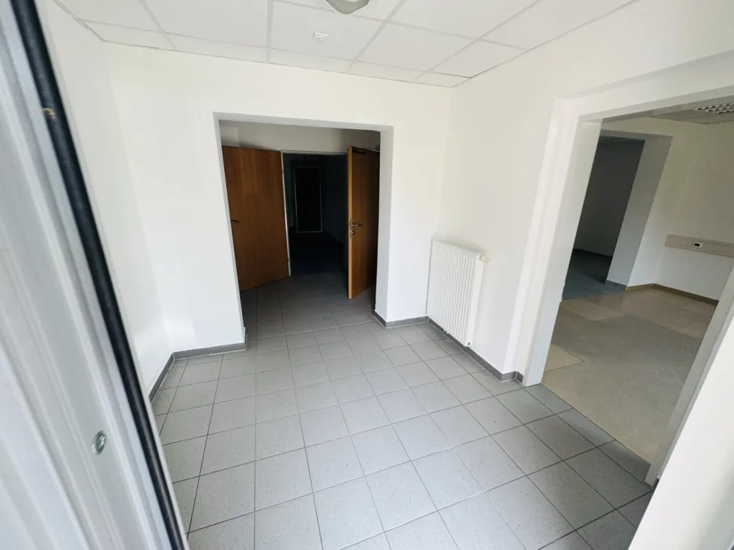 Knittelfeld: Vielseitig nutzbare Liegenschaft mit 10 Räumen – ideal für Büro, Praxis oder Therapiezentrum - Bild 1