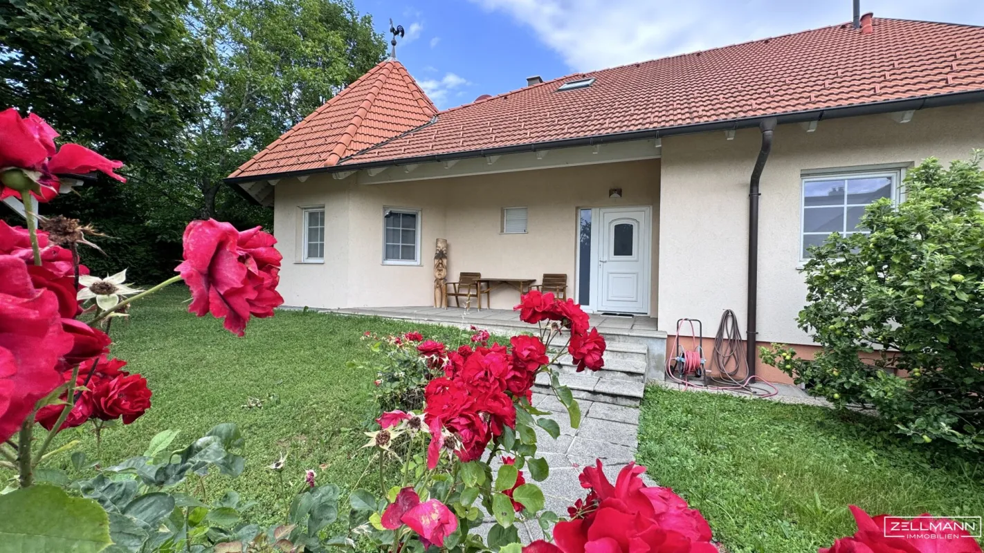Charmantes Einfamilienhaus in Brunn am Gebirge | ZΞLLMANN IMMOBILIEN - Bild 1