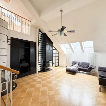 Traumhaftes DG-Apartment mit Terrasse in 1070 Wien: 231m², 7 Zimmer - Bild 2