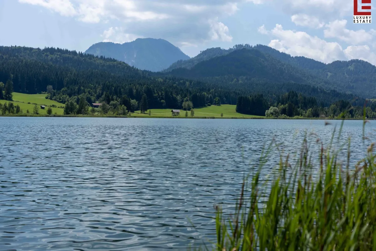 Rarität am See! Exklusives Seegrundstück am Weißensee in Kärnten! - Bild 1