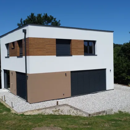 Traumhaftes Einfamilienhaus in Stroheim – Erstbezug mit Garten und Terrasse! - Bild 2