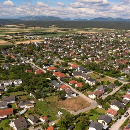 ***Wunderschönes Baugrundstück in Matzendorf!*** - Bild 2