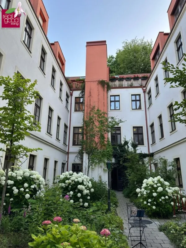 Miete mit Kaufoption: Rarität im Biedermeierhaus: Wohnen in einem wunderbar renovierten und denkmalgeschützten Kleinod - Bild 1