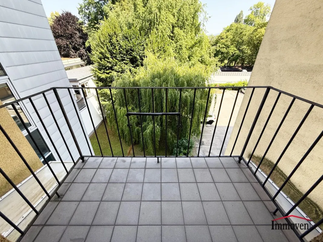 PROVISIONSFREI - UNSANIERT: 2-Zimmerwohnung mit Balkon und zusätzlichen GOODIES! - Bild 1