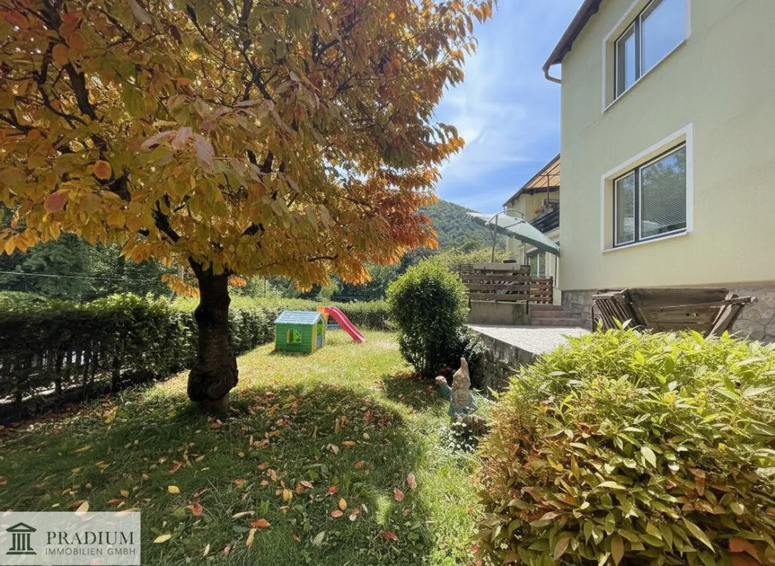 3 Wohneinheiten auf über 150m2! Perfektes Generationenhaus - Bild 1