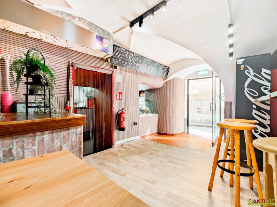 Top Lage Graz Innenstadt: Imbiss-Gastrolokal mit Pizzaofen und Genehmigung bis 3 Uhr. - Bild 1