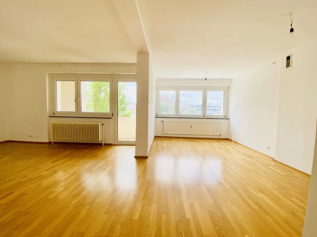 PROVISIONSFREI! HELLE 3-ZIMMER WOHNUNG MIT LOGGIA IM SÜDEN VON ST. PÖLTEN! - Bild 1