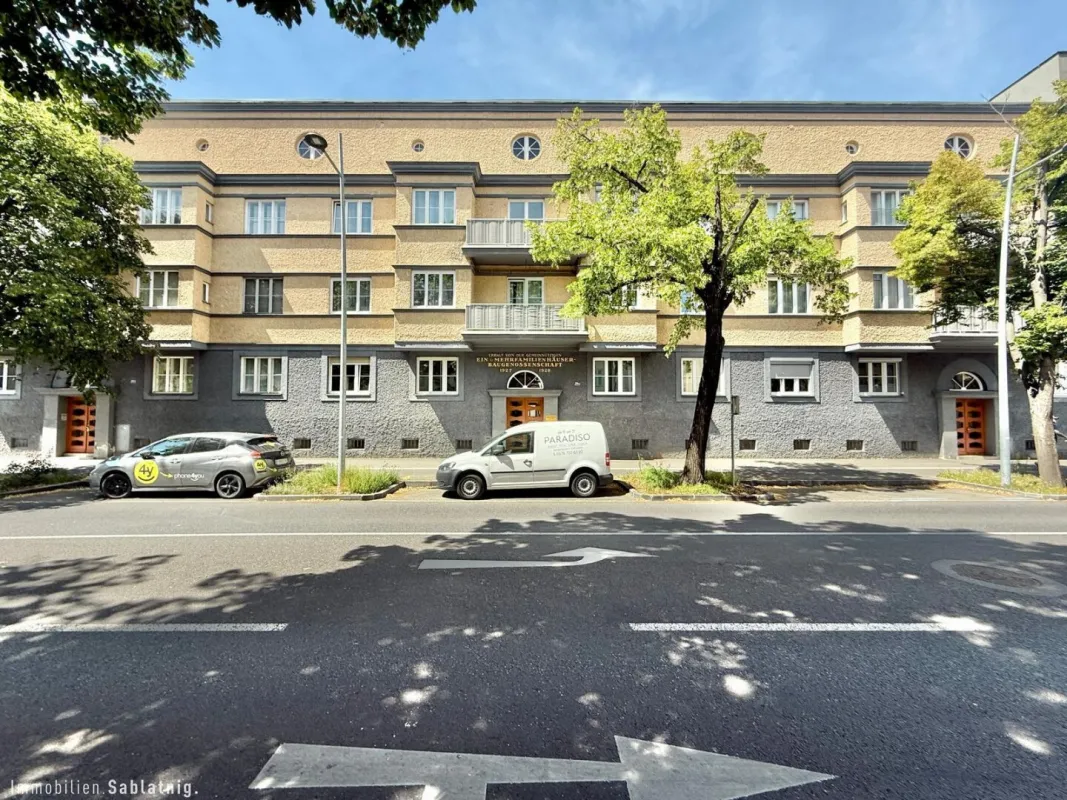 STILVOLLE ETAGENWOHNUNG IM HERZEN von Krems an der Donau! - Bild 1