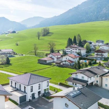 Am Walchsee daheim – Traumhaftes Grundstück für Doppelhaus in naturnaher Lage! - Bild 3
