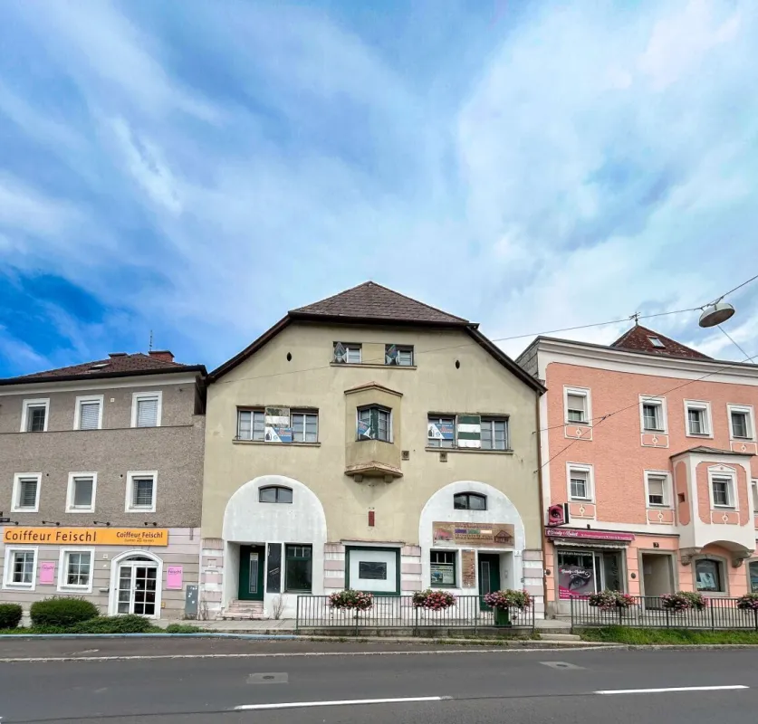 Zinshaus mit Potenzial in Linz-Ebelsberg – Nähe Schloss Ebelsberg - Bild 1
