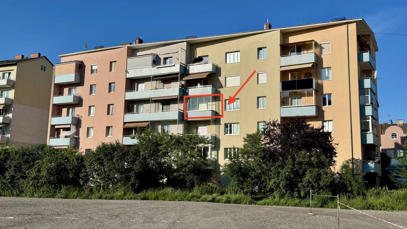 Exklusive Wohnung mit südseitigen Balkon in zentraler Lage die keine Wünsche offen lässt - Bild 1