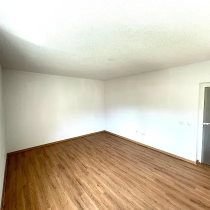 Einladende Familienwohnung - neu saniert! - Bild 3