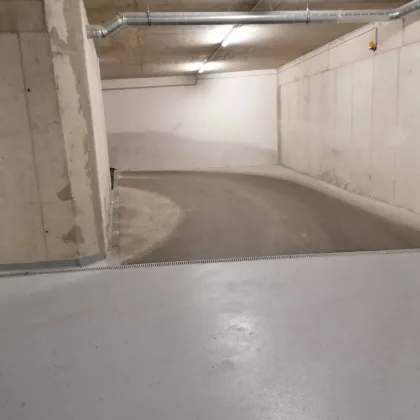 Garagenstellplatz in der Breitenleerstraße 9 ab sofort zur Miete! - Bild 3