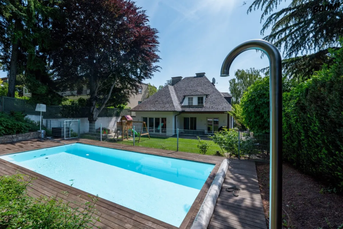 Koffer packen und einziehen –  Villa in idyllischer Grünruhelage des 19. Bezirks | vollmöbeliert | Kurz- und Langzeitmiete - Bild 1