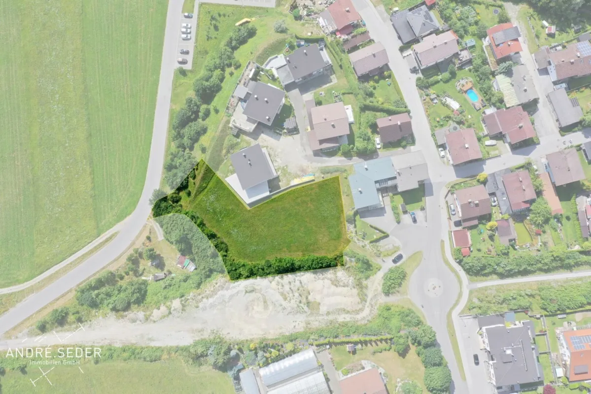 Traumhaftes Grundstück: Deine Chance auf ein eigenes Paradies in Stans! - Bild 1