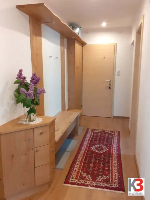 K3 - Hochwertig ausgestattete und liebevoll sanierte 3-Zimmerwohnung inmitten bester Infrastruktur! - Bild 1