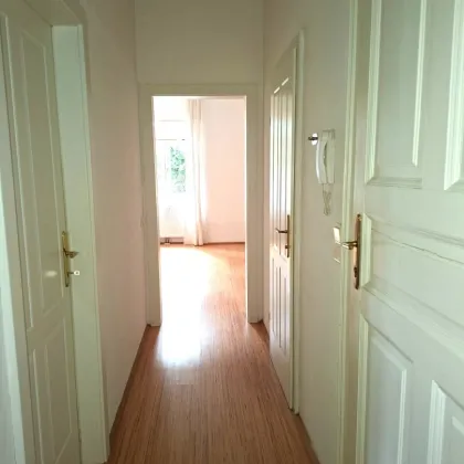 Altstadtflair – 1,5-Zimmer-Wohnung in Ceconi-Villa - Bild 2