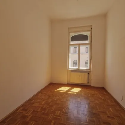 Schöne 2-Zimmer-Wohnung in zentraler Lage zu vermieten! Marburger Kai! - Bild 2
