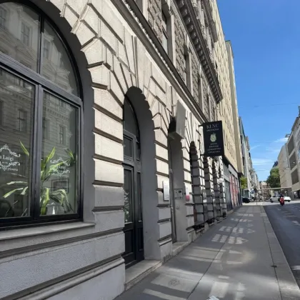 Café & Restaurant mit Pizza Ofen in bester Lage!!! Zwei nebeneinanderliegende Gastronomielokale in 1090 Wien - Bild 2
