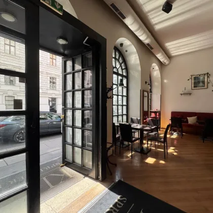 Café & Restaurant mit Pizza Ofen in bester Lage!!! Zwei nebeneinanderliegende Gastronomielokale in 1090 Wien - Bild 3