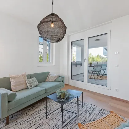 TRAUMHAFTE 2-ZIMMER-WOHNUNG MIT LOGGIA IN SÜD AUSRICHTUNG - Bild 2
