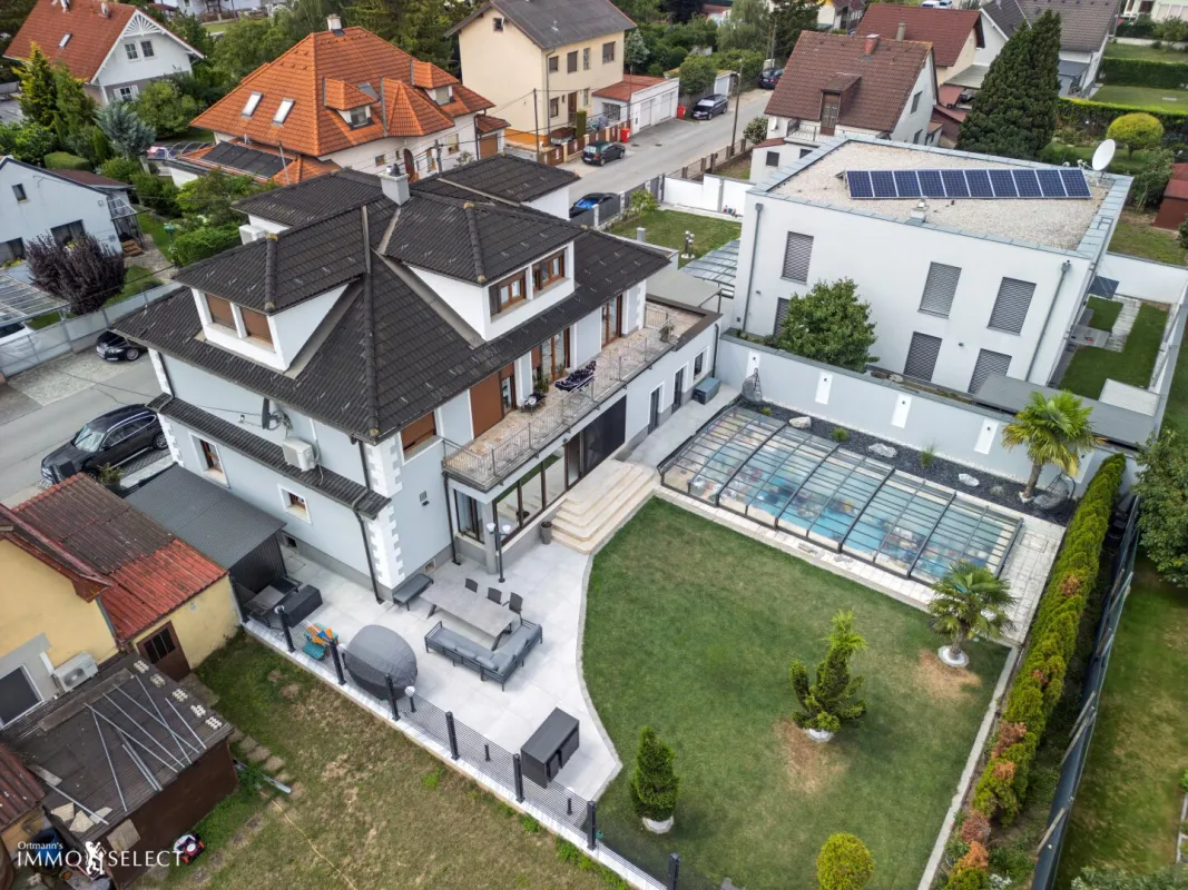 Villa mit Pool in Umland von Wien - Bild 1