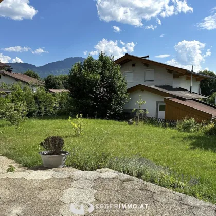 5760 Saalfelden: neu renoviertes Zweifamilienhaus in zentraler, ruhiger Lage von Saalfelden mit 2 Wohneinheiten, unterkellert, 2 Garagen und großem Garten - Bild 2