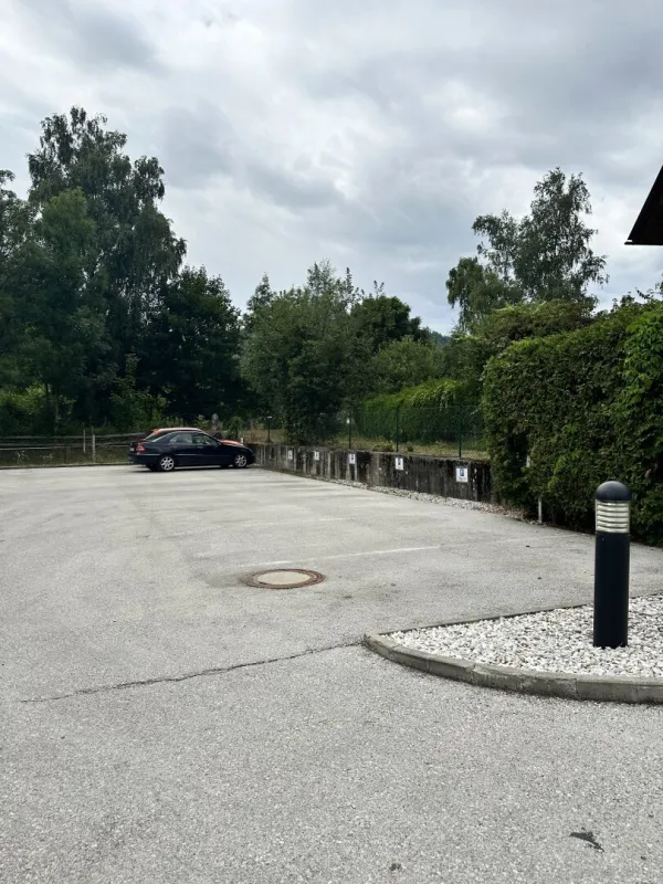 Außenstellplatz in gefragter Wohnlage zu verkaufen– sofort verfügbar - Bild 1