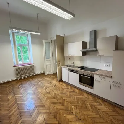 Modernes Büro im Erdgeschoss im Zentrum von Leoben mit moderner Einbauküche! - Bild 2
