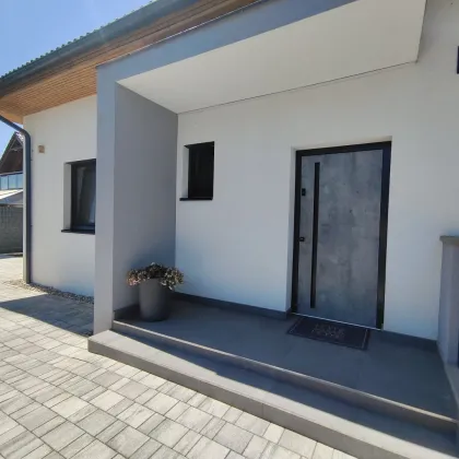 Exklusiver Bungalow in Grünruhelage ein Wohnen auf höchstem Niveau mit Pool und  Smart-Home-System - Bild 3