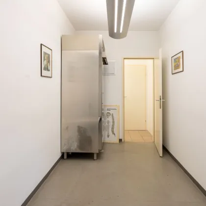 ZU MIETEN: Vielseitig nutzbare Gewerbe/Bürofläche – individuell gestaltbar! Barrierefrei - Bild 3