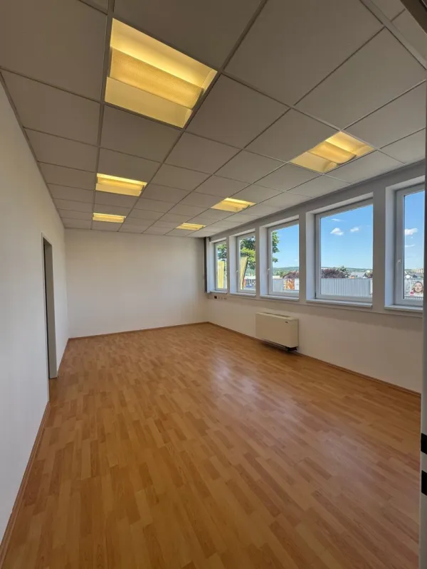 Kostengünstige Büro-/ und Lagermöglichkeit! - Bild 1