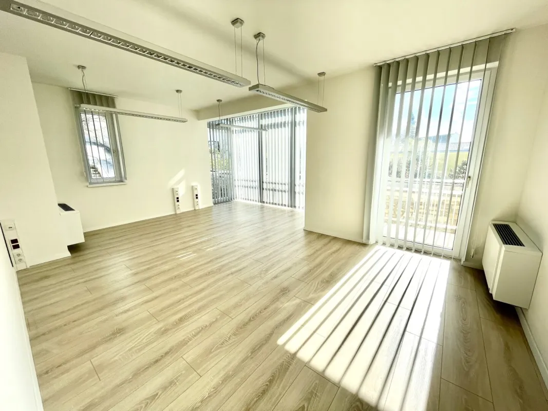 Neuwertiges Büro in Zentrumslage in Neusiedl am See - Bild 1