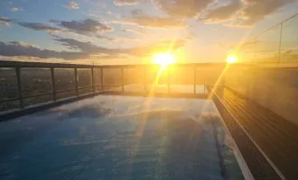 * LUXUSWOHNUNG * 3,5 ZIMMER * RIESENBALKON * 2 BÄDER * ÜBER DEN WOLKEN * TRIIIPLE-TOWER