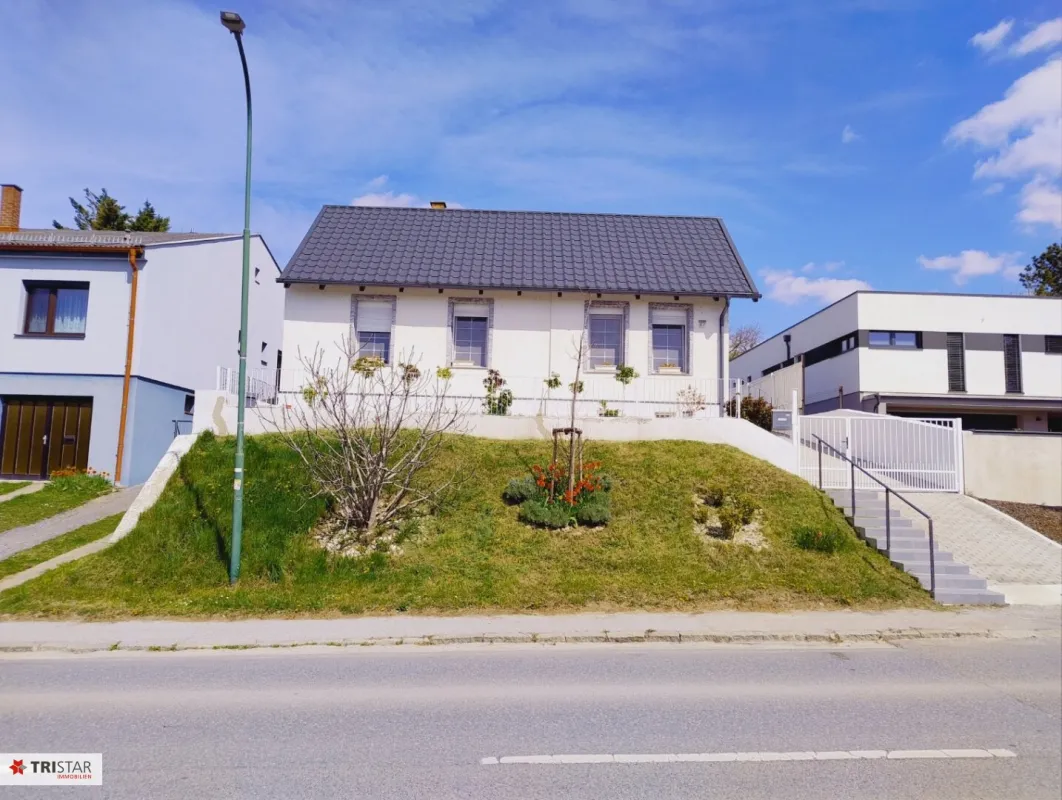 Neuwertiges Wohnhaus nach Komplettsanierung in Bad Deutsch Altenburg zu verkaufen - Bild 1