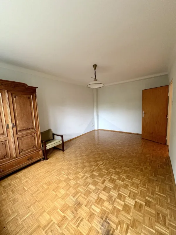 Großzügige 3-Zimmer-Wohnung nahe Hietzing - Bild 1