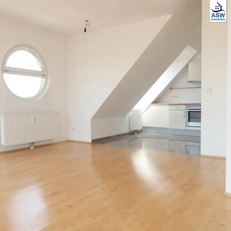 Wunderschöne 2-Zimmer Dachgeschosswohnung Nähe U4/U6 Längenfeldgasse (befristet vermietet) - Bild 1