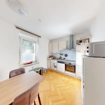 Nette 2-Zimmer-Wohnung in guter Lage mit KFZ-Stellplatz - Bild 3