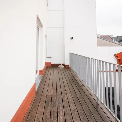 Charmante Wohnung in historischem Gebäude nahe Hauptplatz – barrierefrei mit Terrasse und Lift - Bild 2